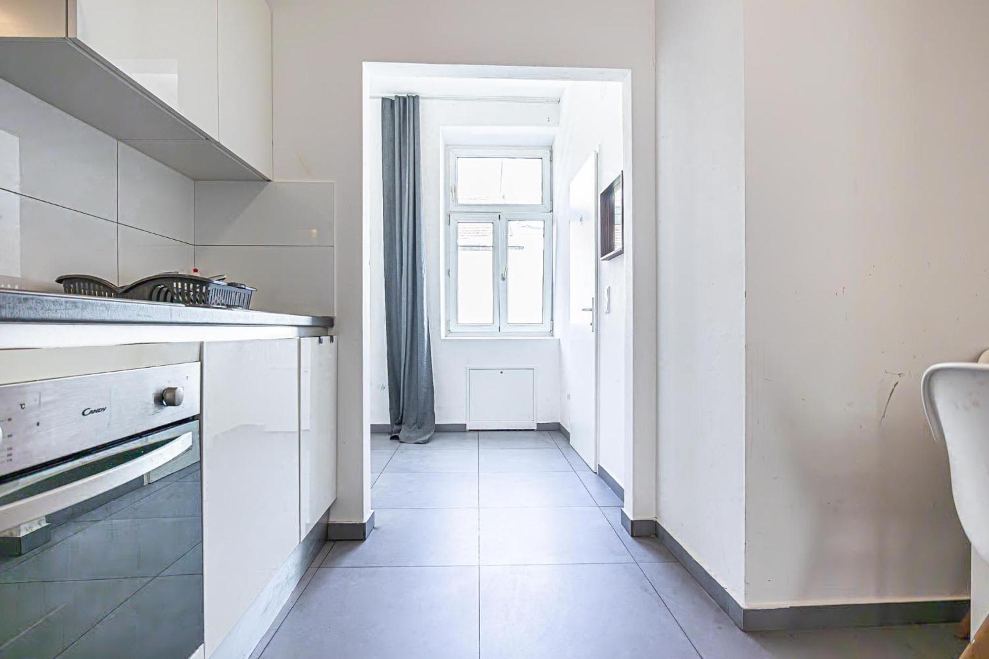 Lovely 2br 15 Min From Centre In *